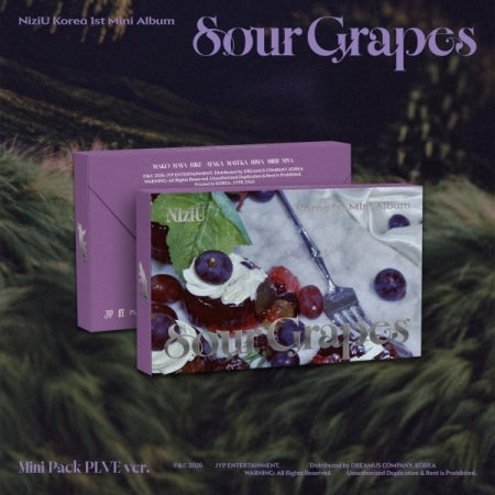 [PRE-ORDER] NIZIU - 1ST KR MINI ALBUM [SOUR GRAPES] (MINI PACK PLVE VER.)